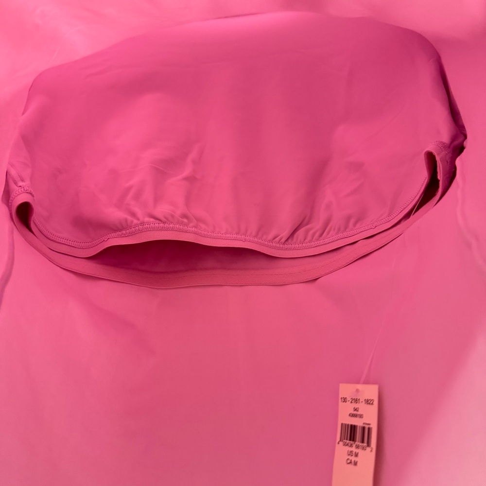Offline by Aerie - Soft Lilac Short Sleeve Women's Tee ~ Size M - Picture 7 of 7